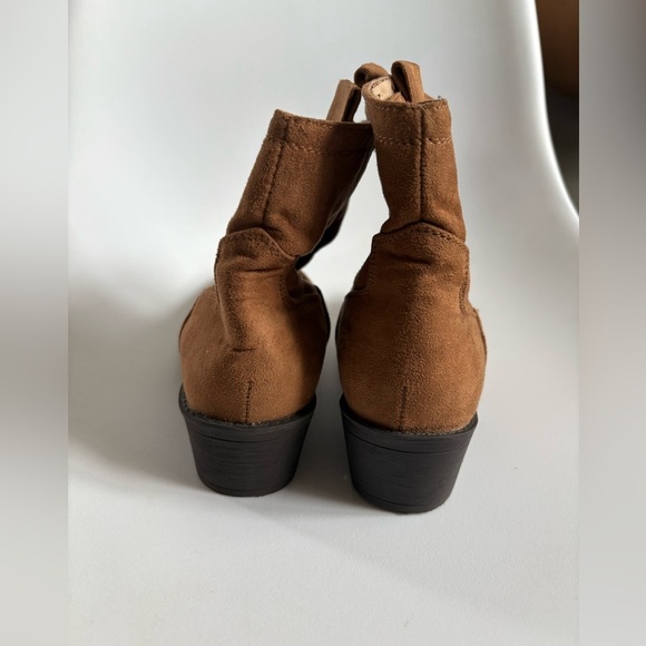 Mudd Cheyenne embroidered ankle bootie brown size 7 - Picture 3 of 8